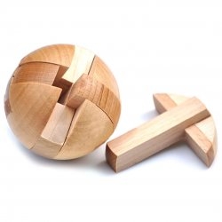Wooden Puzzle Magic Ball Brain Teasers Toy Intelligence Game Sphere