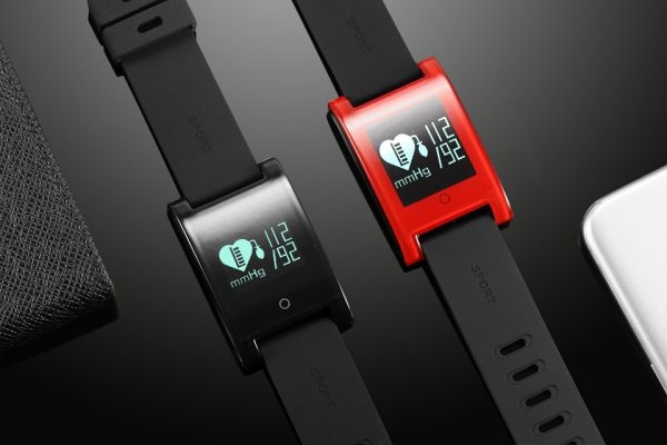 Blood Pressure and Heart Rate Monitor Smartwatch