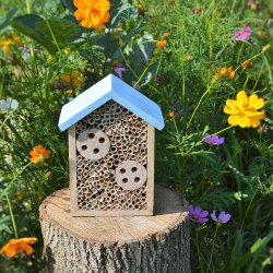 Better Gardens Beneficial Insect House for Pollinators