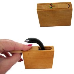 Surprise Snake Bite in Wooden Box Gag Gift Practical Joke Prank Toy