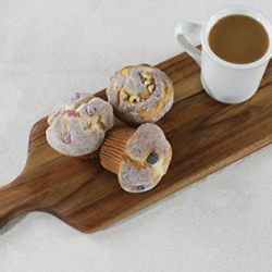 Villa Acacia Wooden Paddle Board and Bread Board
