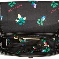Betsey Johnson Hook, Stripe