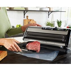 FoodSaver New FM5000 Series 2-in-1 Vacuum Sealing System Plus Starter Kit