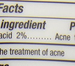 Garnier SkinActive Charcoal Blackhead Acne Treatment Scrub