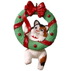 Hallmark Keepsake 2017 Mischievous Kittens Wreath Christmas Ornament