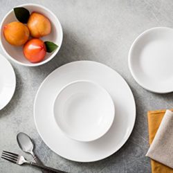 Corelle Livingware 18-Piece Glass Dinnerware Set, Winter Frost White, Service for 6
