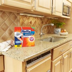 Hefty Gripper Trash/Garbage Bags (Odor Control, Kitchen Drawstring, 13 Gallon, 80 Count)