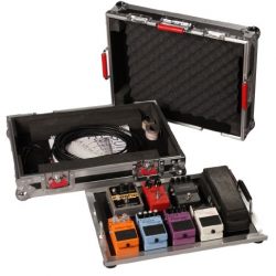 Gator Cases G-TOUR Series Guitar Pedal board with ATA Road Case; Small: 17" x 11" (G-TOUR PEDALBOARD-SM)