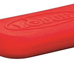 Lodge Prologic Silicone Assist Hot Handle Holder, Red