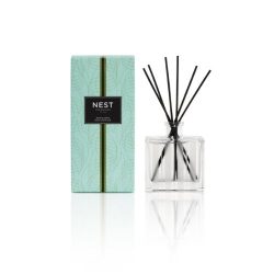 NEST Fragrances Reed Diffuser- Moss & Mint