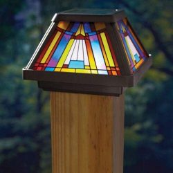 Moonrays Post Cap Lamp In Stained Glass Design