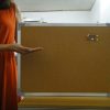 Bulletin Board Set - Cork Board 24 x 18" + 10 Color Pins