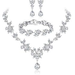 Gleaming Rhinestone Bridal Jewelry Set: The Perfect Gift for the Radiant Bride