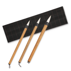 A traditional art brush set with bamboo handles and soft goat hair bristles, displayed in a neatly woven bamboo fabric package. Perfect for calligraphy and folk art painting, showcasing the craftsmanship and design of the Artsecret BW-342 set. 