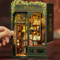 DIY Book Nook Kit featuring retro design with lighting, perfect for book lovers' decor.